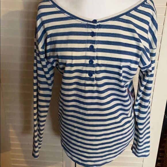 Gap Striped Lounge Shirt - Picture 2 of 3